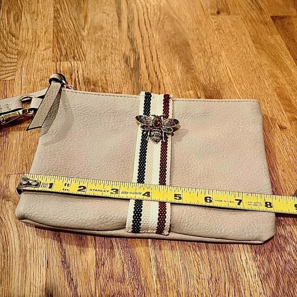 Bee Wristlet Clutch Purse Queen Honey Bee Neutral Tan Stripe Front Steve Madden
